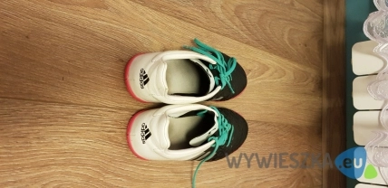 Halówki dziewczęce Adidas rozm. 38