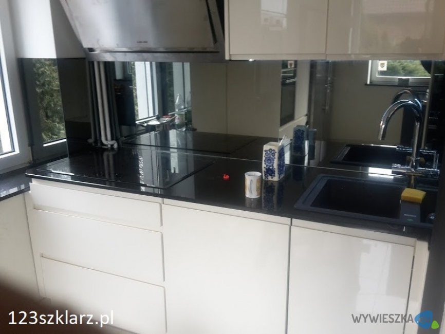 lustro grafitowe między szafki