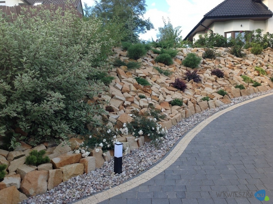 kamień naturalny ogrodowy