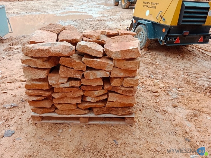 producent płaskiego kamienia ogrodowego